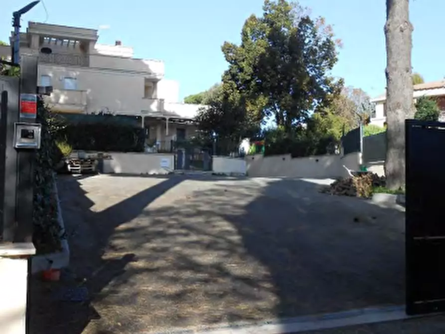 Immagine 5 di Appartamento in vendita  in Via Achille Grandi a Genzano Di Roma