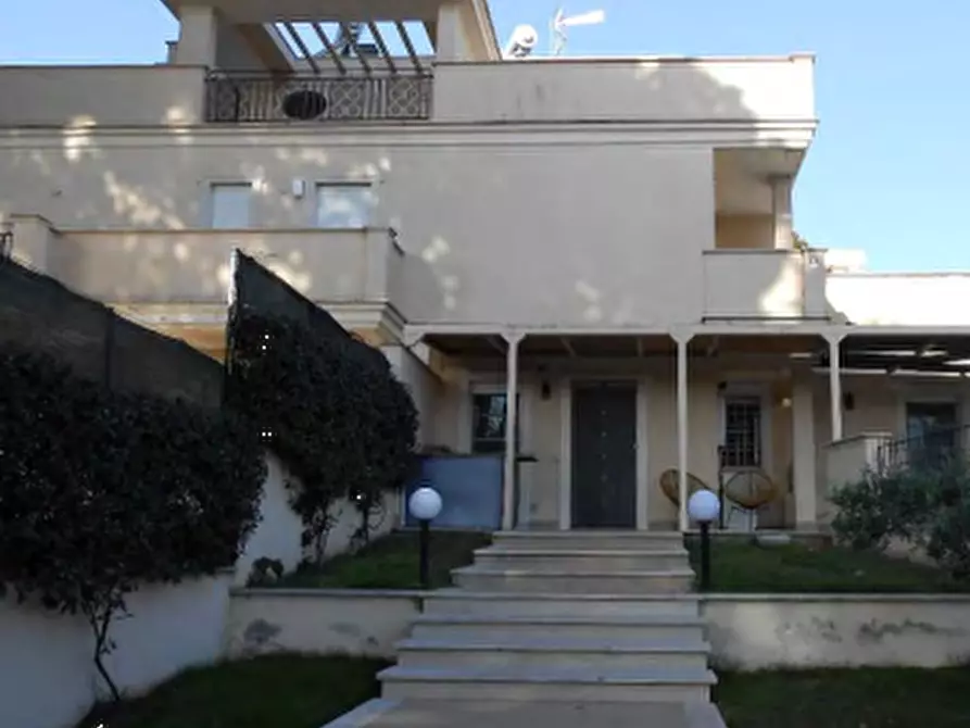 Immagine 9 di Appartamento in vendita  in Via Achille Grandi a Genzano Di Roma