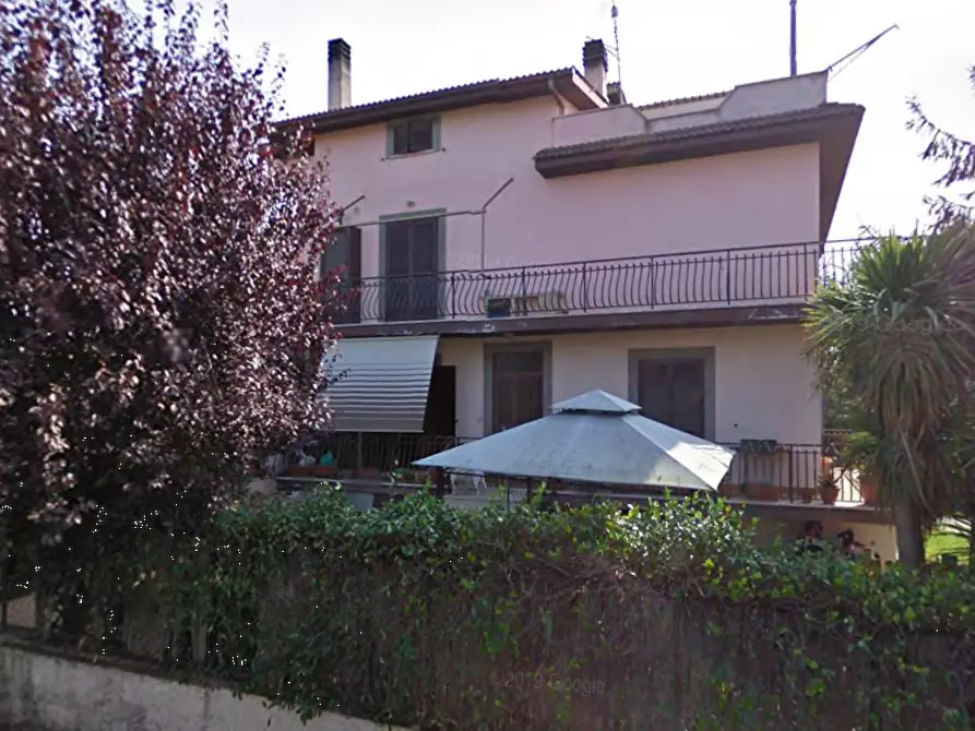 Immagine 2 di Appartamento in vendita  in Via Rocca Priora a Ardea