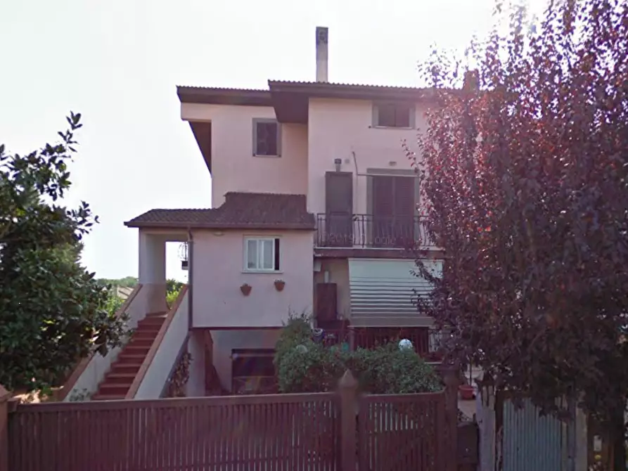 Immagine 15 di Appartamento in vendita  in Via Rocca Priora a Ardea