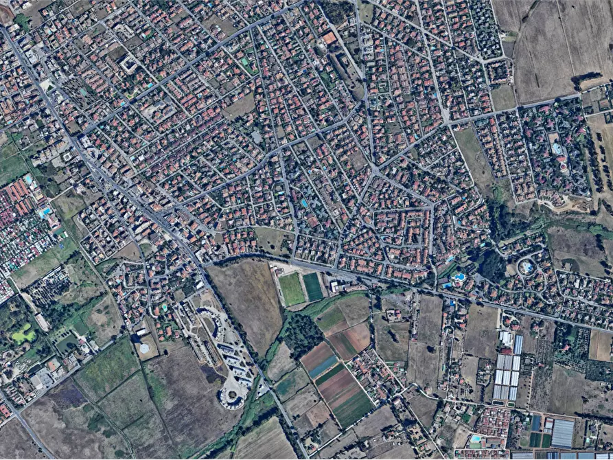 Immagine 9 di Villa in vendita  in Via Ticino a Ardea