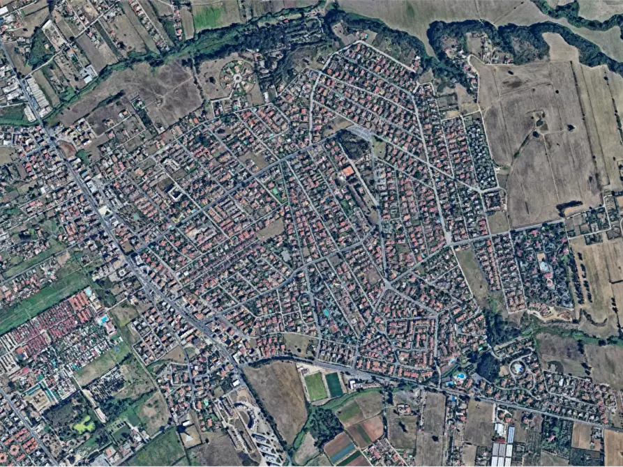 Immagine 28 di Villa in vendita  in Via Ticino a Ardea