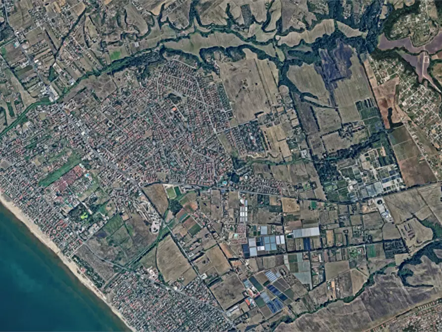 Immagine 29 di Villa in vendita  in Via Ticino a Ardea