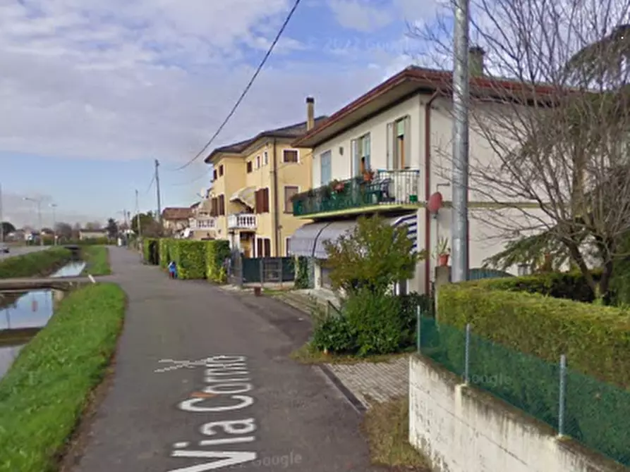 Immagine 12 di Appartamento in vendita  in Via Cornio a Camponogara