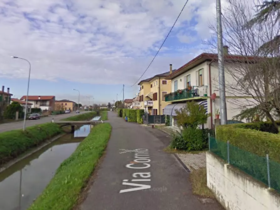 Immagine 13 di Appartamento in vendita  in Via Cornio a Camponogara