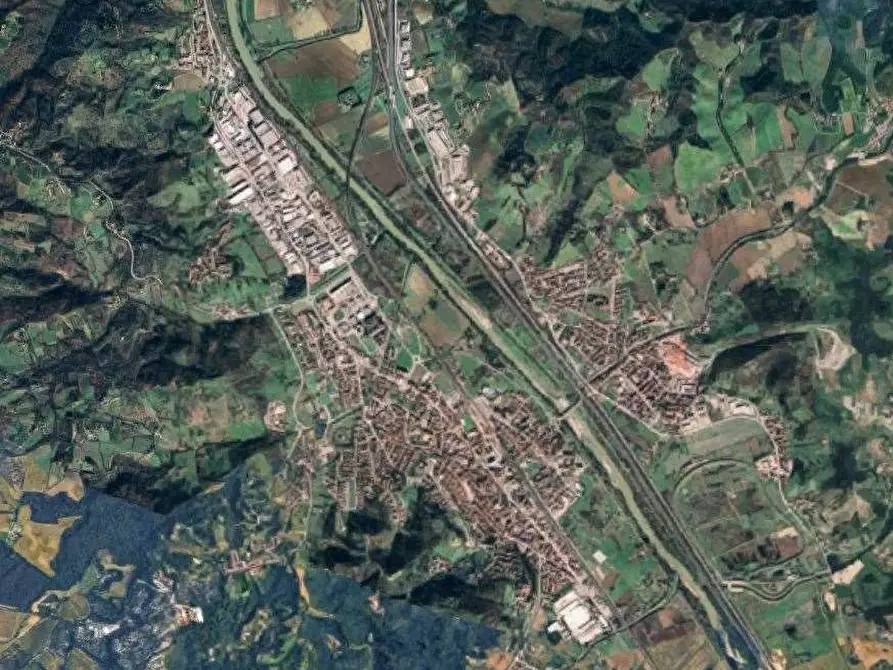 Immagine 2 di Terreno agricolo in vendita  in Sez. Figline Valdarno a Figline Valdarno