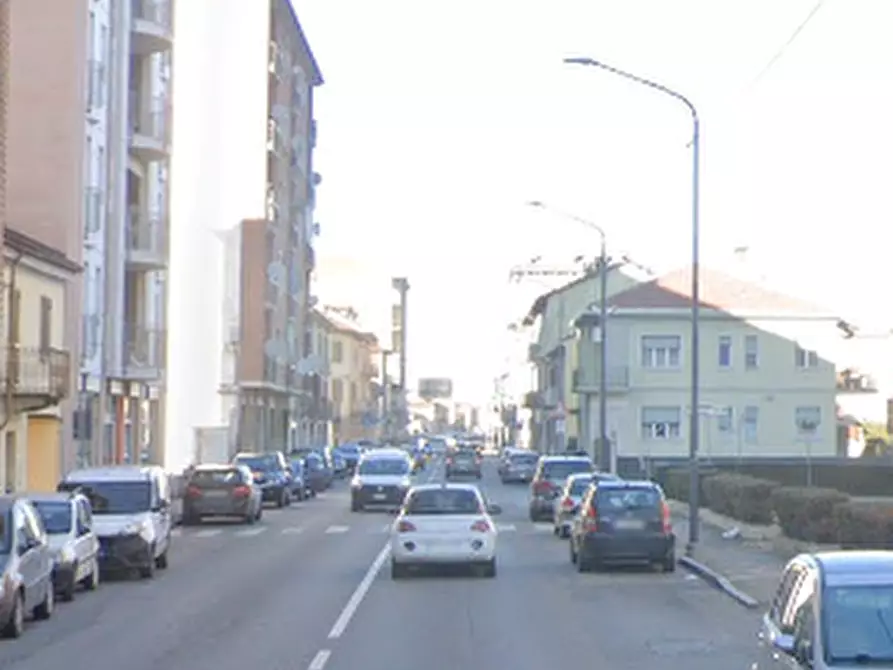 Immagine 13 di Appartamento in vendita  in Corso Casale a Asti