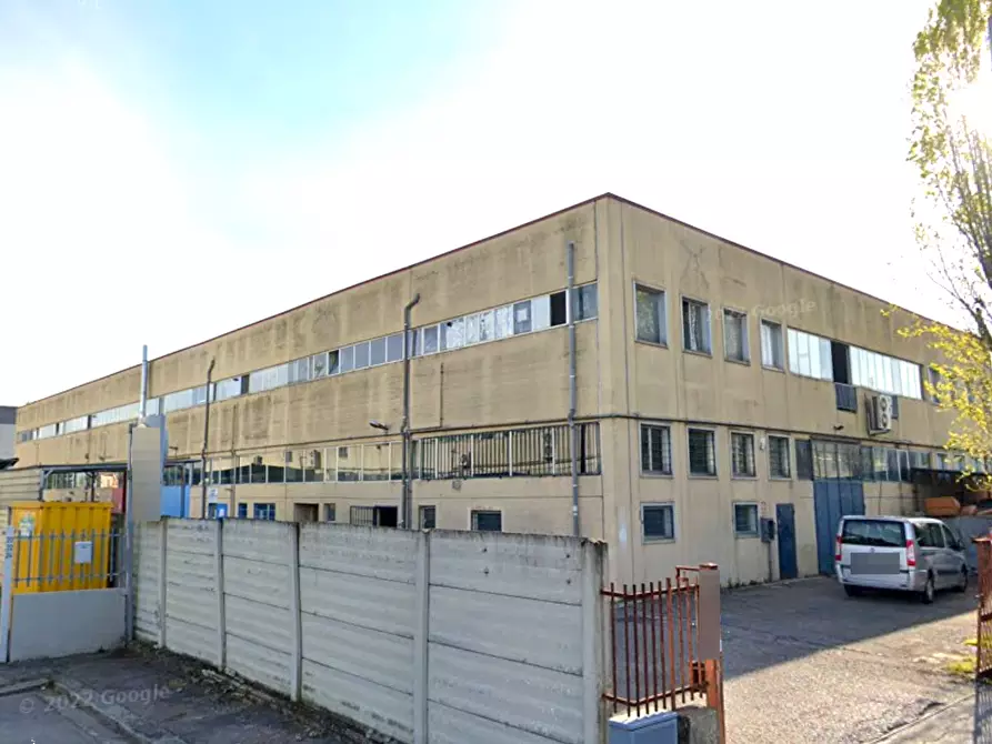 Immagine 3 di Laboratorio in vendita  in Via dei Ceramisti a Lastra A Signa