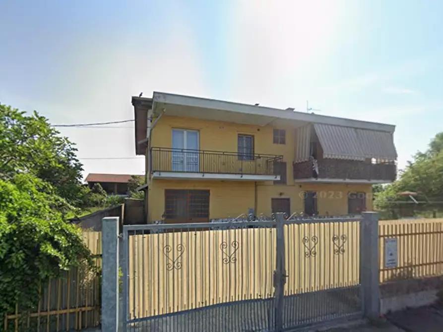Immagine 1 di Porzione di casa in vendita  in Via Po a Settimo Torinese