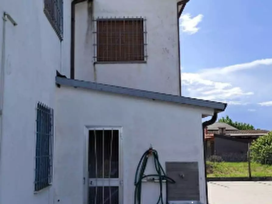 Immagine 11 di Porzione di casa in vendita  in Strada Jolanda Bonaglia a Jolanda Di Savoia