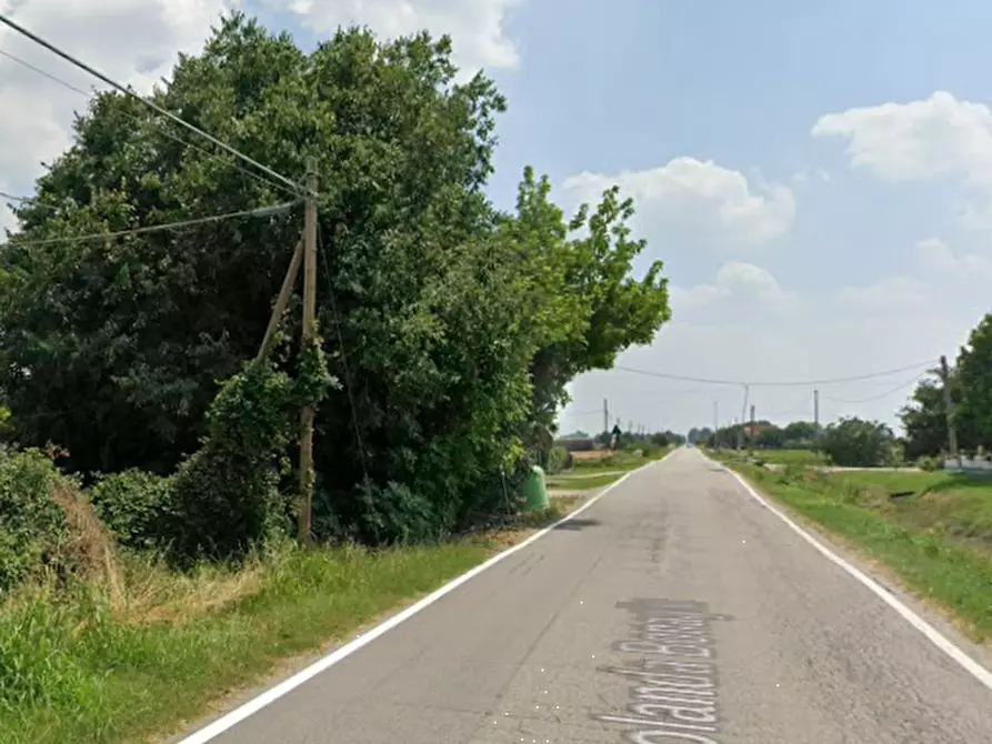 Immagine 13 di Porzione di casa in vendita  in Strada Jolanda Bonaglia a Jolanda Di Savoia