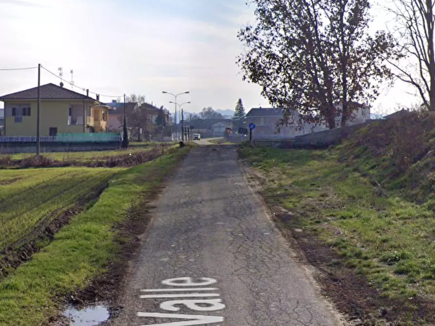 Immagine 10 di Terreno agricolo in vendita  in Via Valle a Castell'alfero