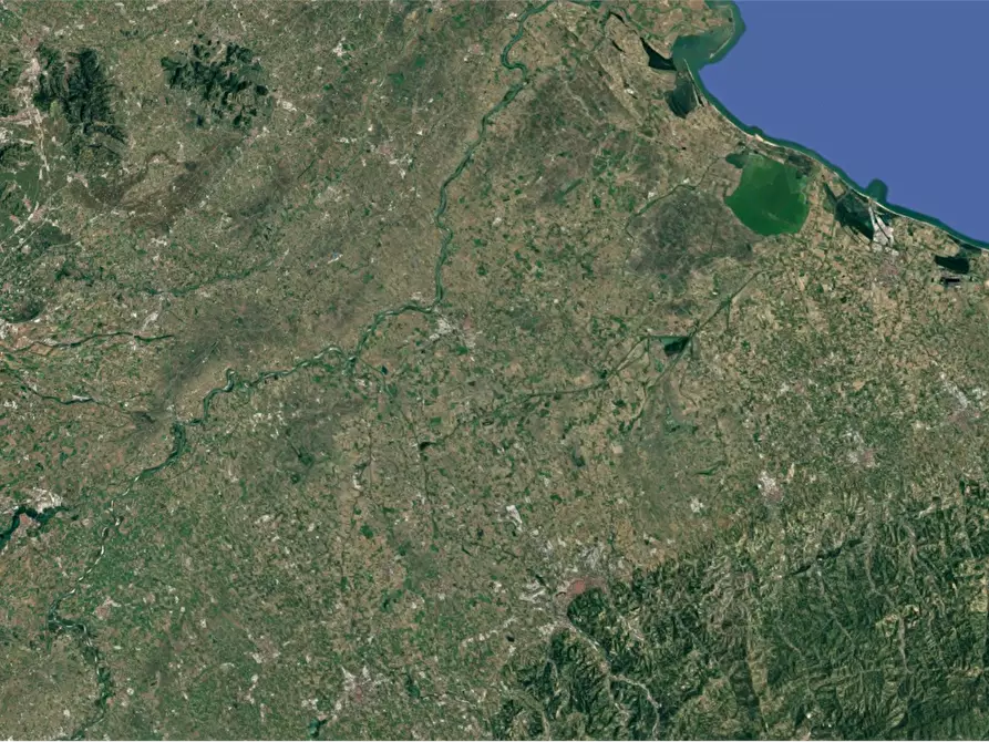 Immagine 16 di Stabile in vendita  in Via Provinciale a Gaiba