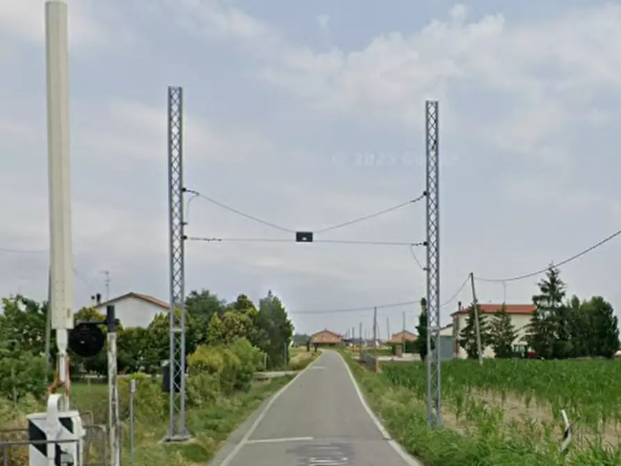 Immagine 8 di Capannone industriale in vendita  in Via Abramo Lincoln a Voghiera