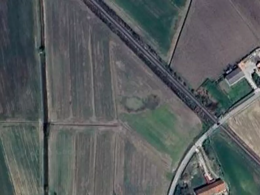 Immagine 12 di Capannone industriale in vendita  in Via Abramo Lincoln a Voghiera