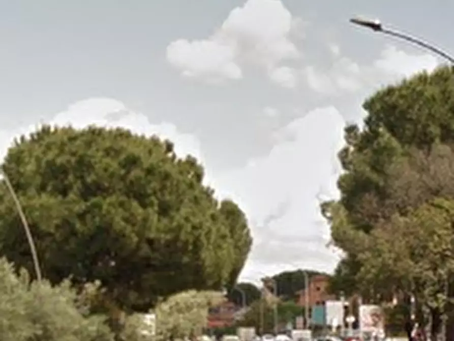 Immagine 10 di Posto auto in vendita  in Via Casilina a Roma