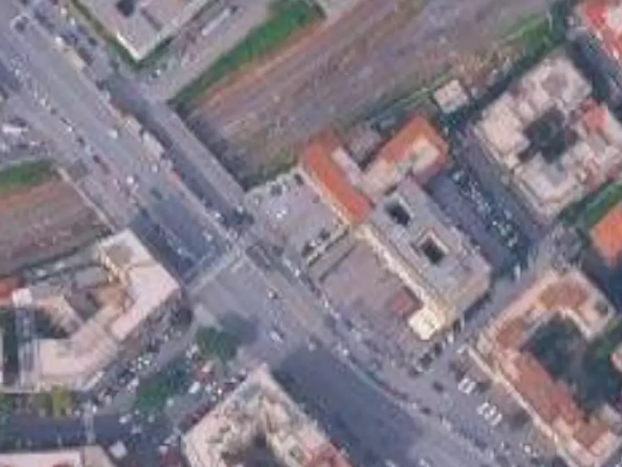 Immagine 11 di Appartamento in vendita  in Piazza dell'Alberone a Roma