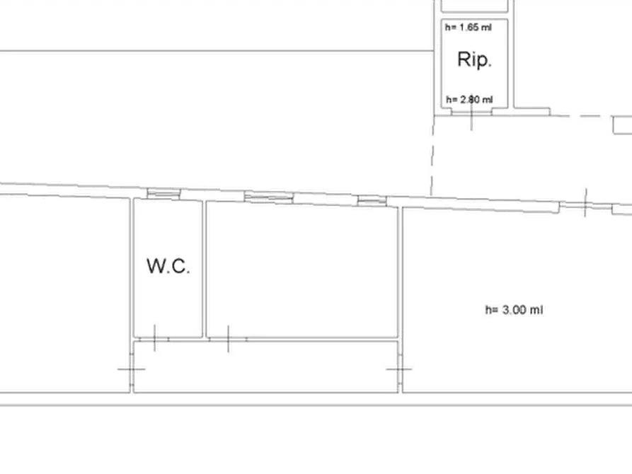Immagine 16 di Appartamento in vendita  in Via Lago Trasimeno a Pomezia