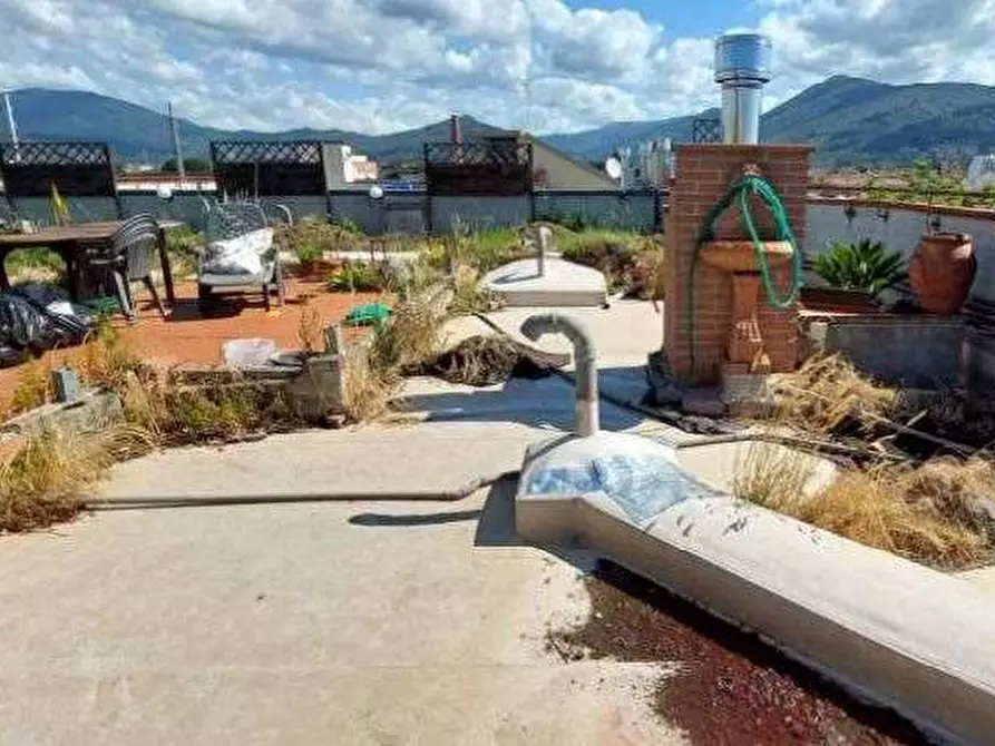 Immagine 6 di Appartamento in vendita  in Via Niccolò Tommaseo a Prato