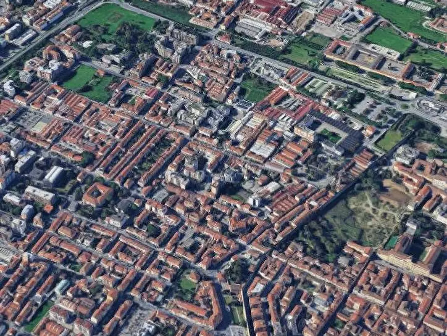 Immagine 17 di Appartamento in vendita  in Via Niccolò Tommaseo a Prato