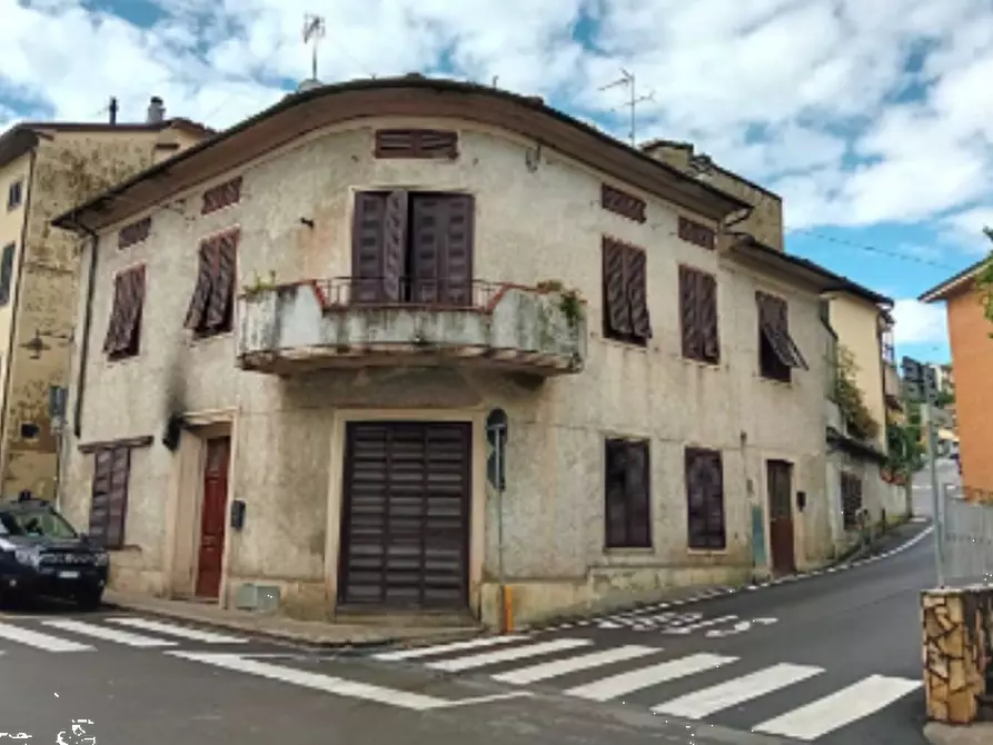 Immagine 1 di Porzione di casa in vendita  in Via Giulio Braga a Vaiano