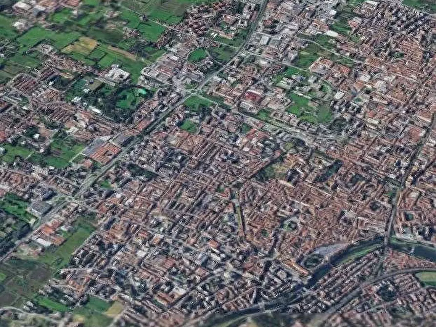 Immagine 18 di Appartamento in vendita  in Via Niccolò Tommaseo a Prato