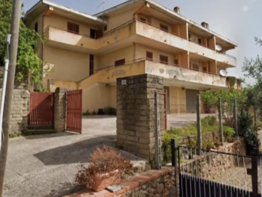 Immagine 1 di Porzione di casa in vendita  in Via Acquavivola a Velletri