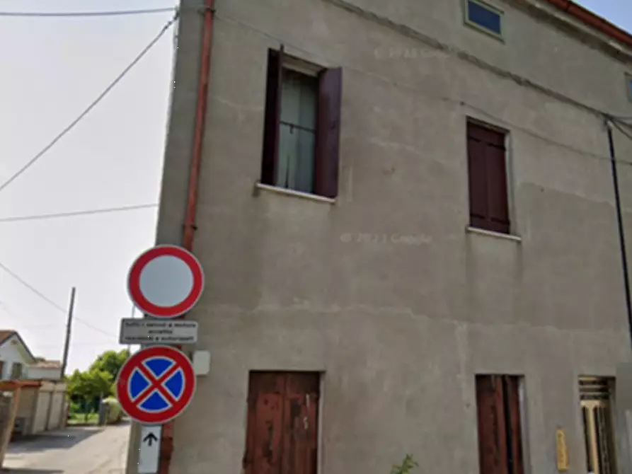 Immagine 12 di Porzione di casa in vendita  in Via Dante a Costa Di Rovigo