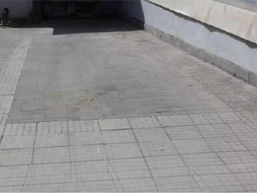 Immagine 5 di Posto auto in vendita  in Via Casilina a Roma