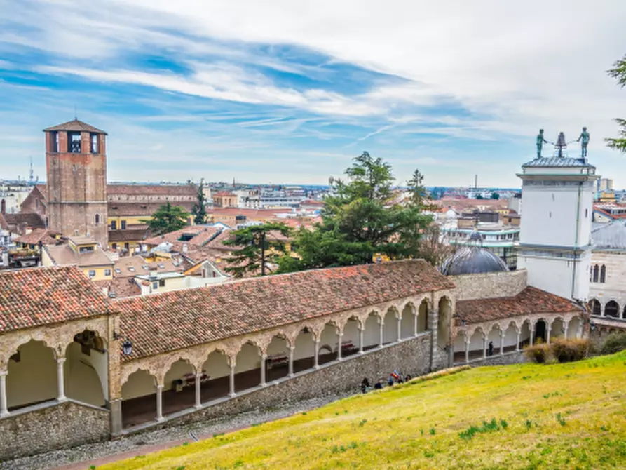 Immagine 27 di Appartamento in vendita  in Località Udine a Udine