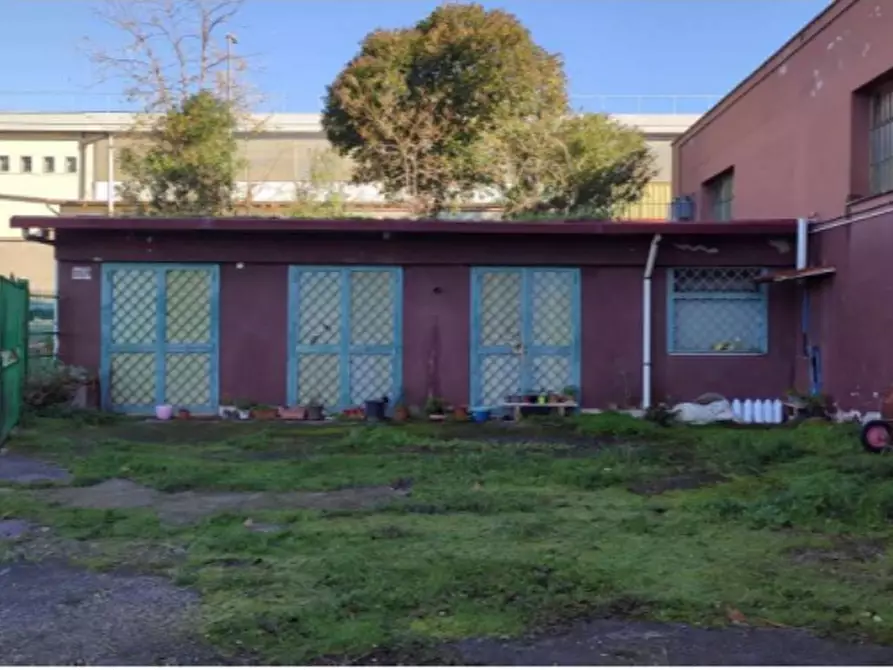 Immagine 1 di Laboratorio in vendita  in Via Lago di Nemi a Montecompatri