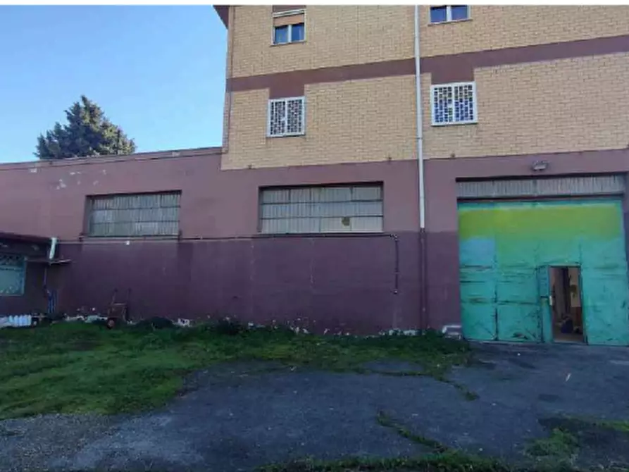 Immagine 7 di Laboratorio in vendita  in Via Lago di Nemi a Montecompatri