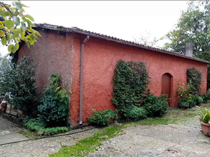 Immagine 1 di Villetta a schiera in vendita  in Via Colle San Giovanni a Velletri