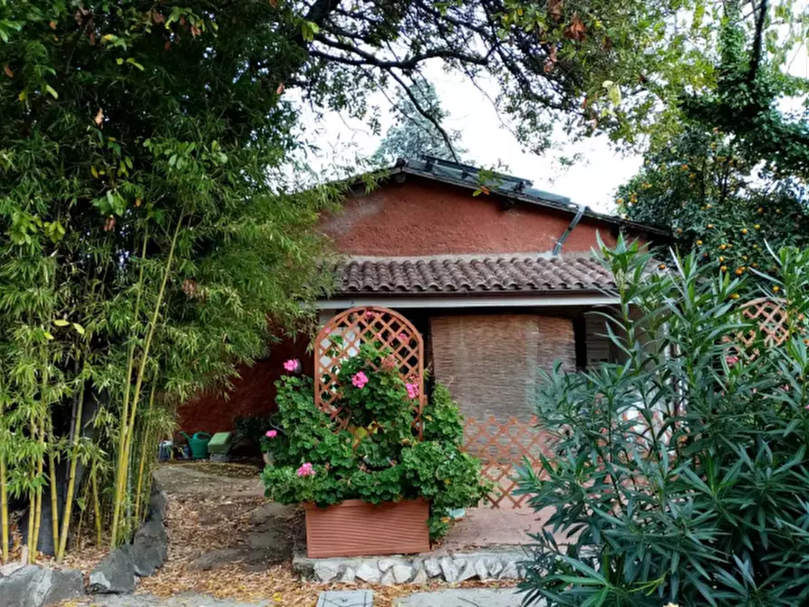 Immagine 3 di Villetta a schiera in vendita  in Via Colle San Giovanni a Velletri