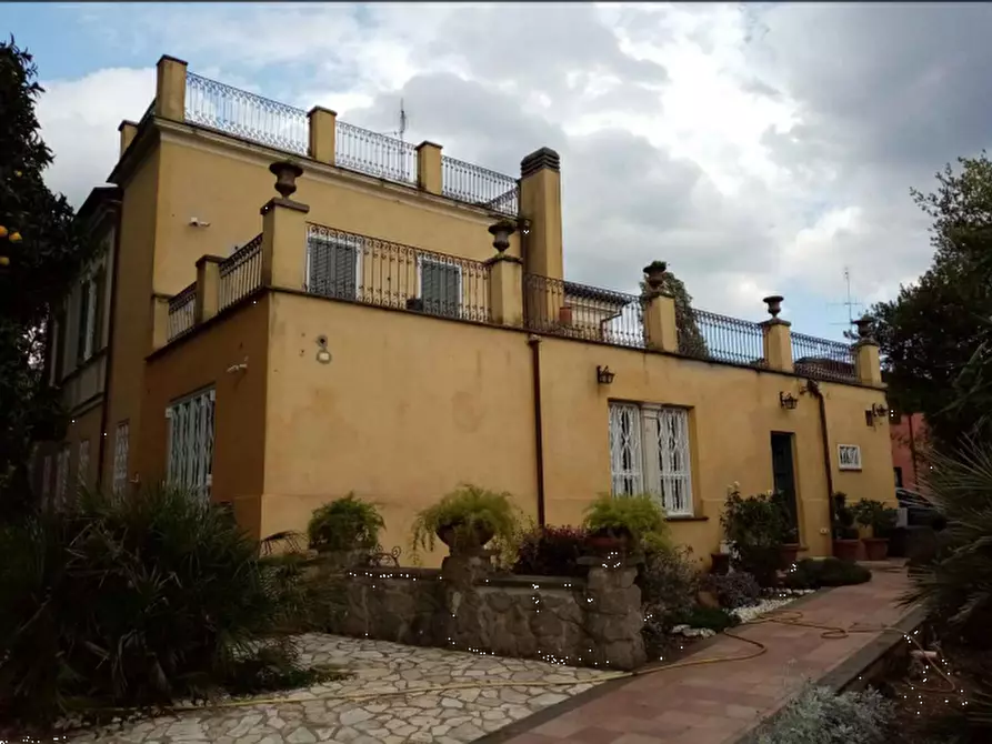 Immagine 3 di Villetta a schiera in vendita  in Via Colle San Giovanni  a Velletri