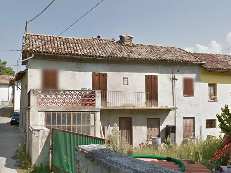 Immagine 3 di Casa indipendente in vendita  in Via Olmo a Castagnole Delle Lanze