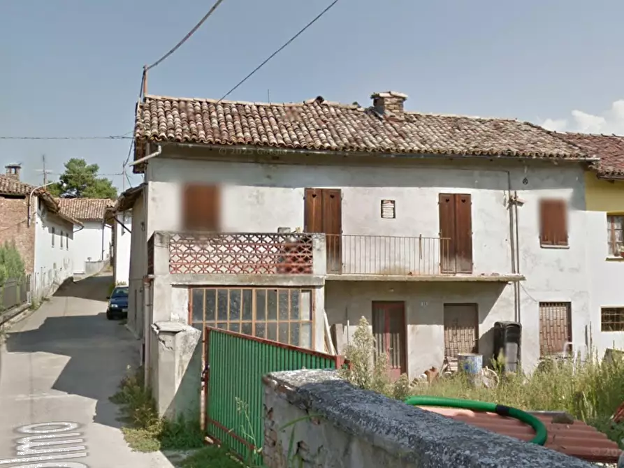 Immagine 6 di Casa indipendente in vendita  in Via Olmo a Castagnole Delle Lanze