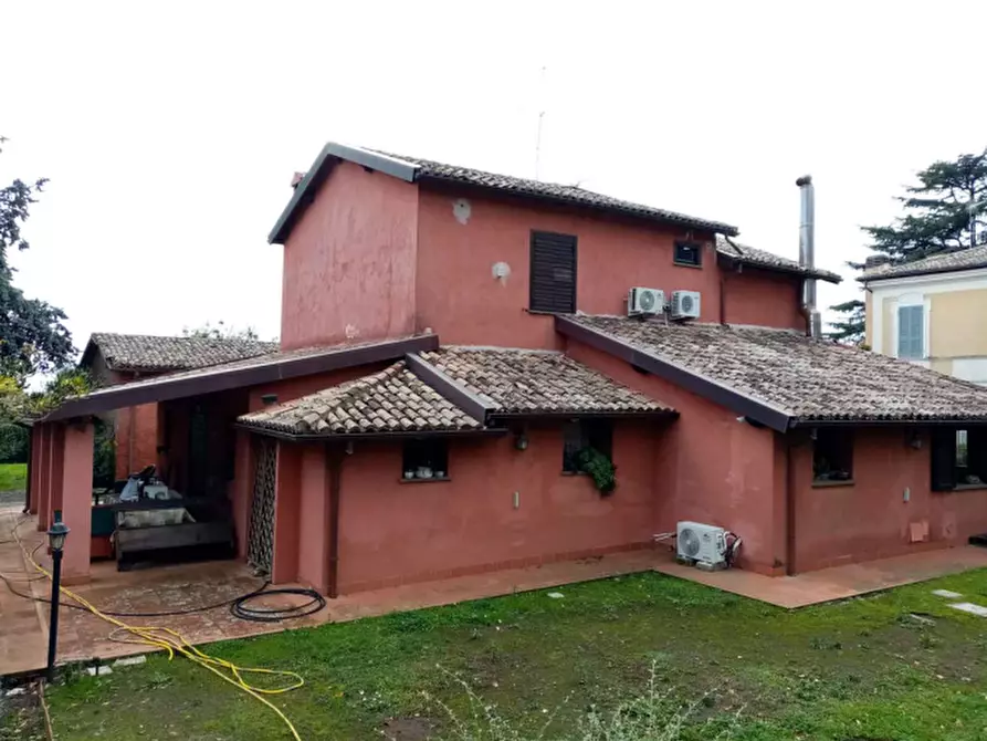 Immagine 4 di Villetta a schiera in vendita  in Via Colle San Giovanni a Velletri