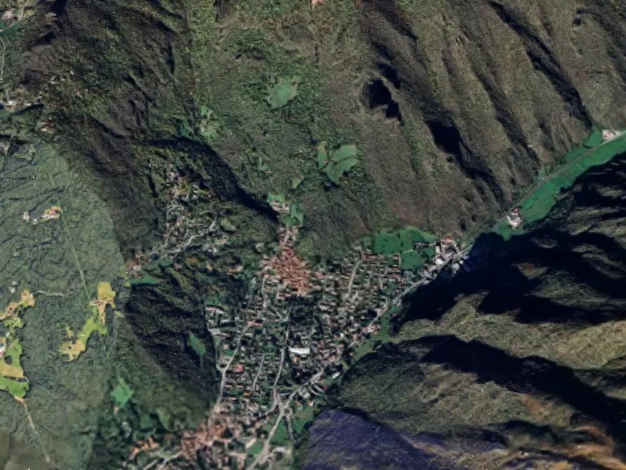 Immagine 11 di Appartamento in vendita  in Via Ambrogio Confalonieri a Ballabio