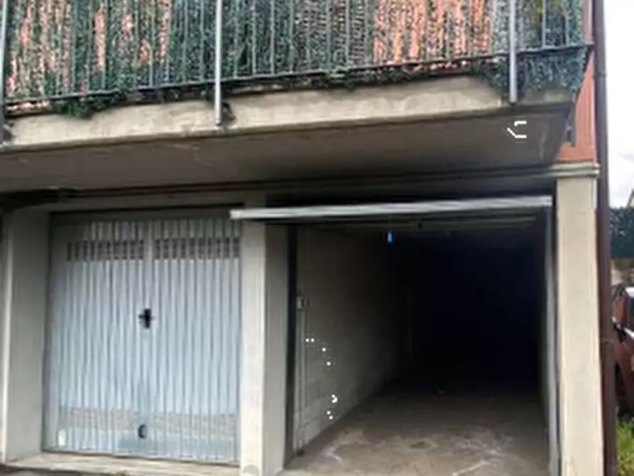 Immagine 11 di Appartamento in vendita  in Via S. Michele a Venegono Inferiore