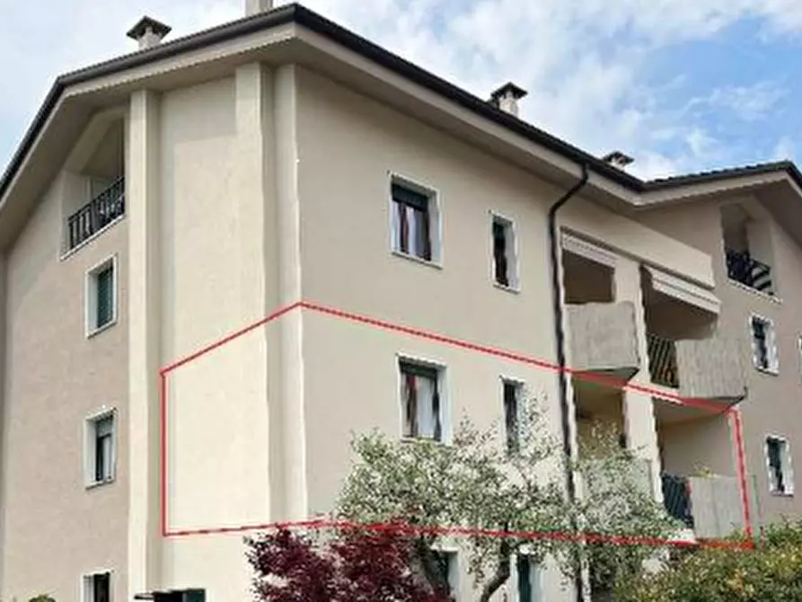 Immagine 1 di Appartamento in vendita  in Via Molinara a Bussolengo