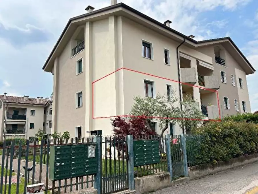 Immagine 19 di Appartamento in vendita  in Via Molinara a Bussolengo