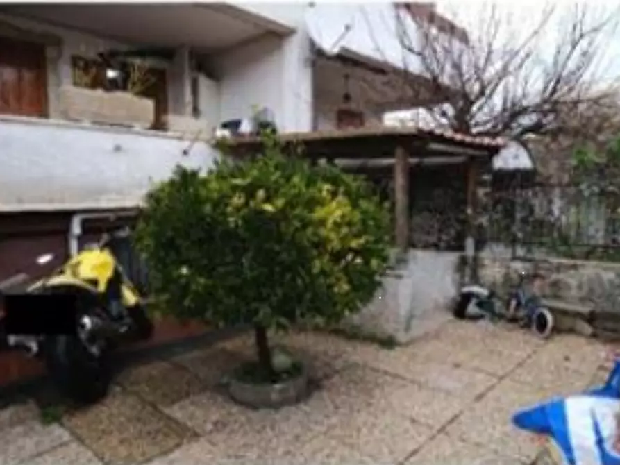 Immagine 3 di Appartamento in vendita  in Via Merope a Anzio