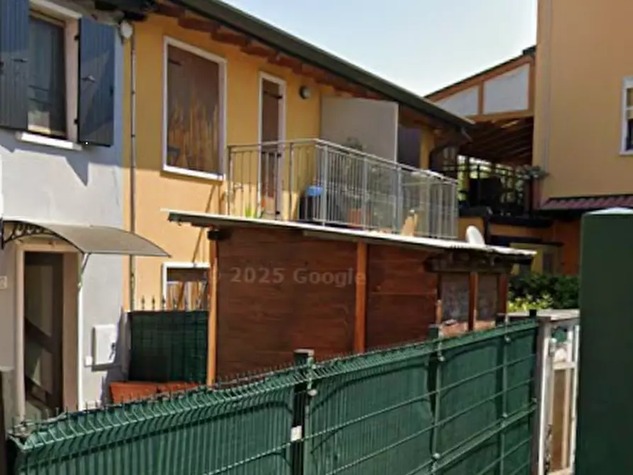 Immagine 4 di Appartamento in vendita  in Via Barrucchella a Verona