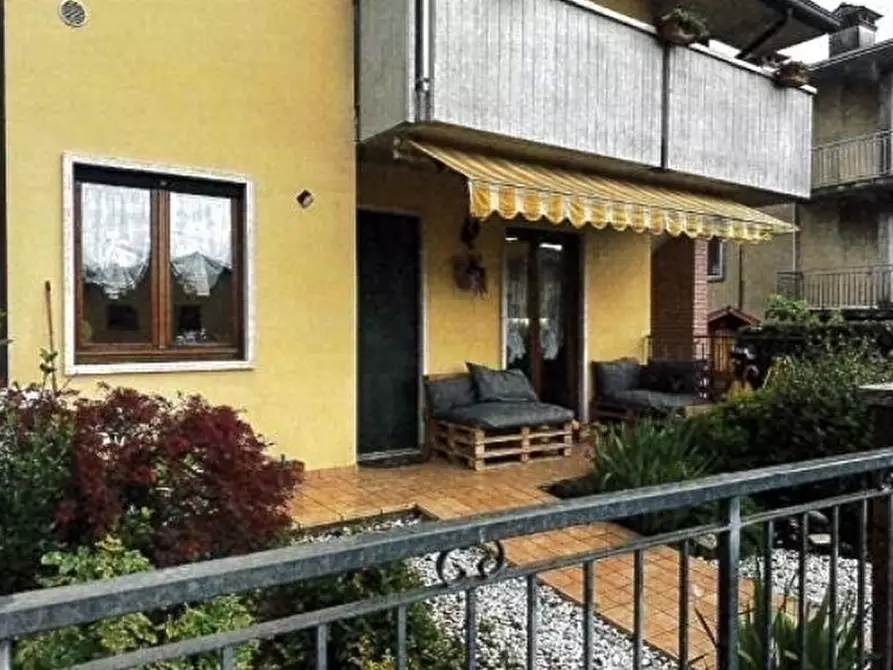 Immagine 1 di Appartamento in vendita  in Via Trento a Piovene Rocchette