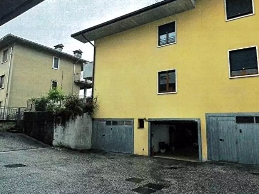 Immagine 4 di Appartamento in vendita  in Via Trento a Piovene Rocchette