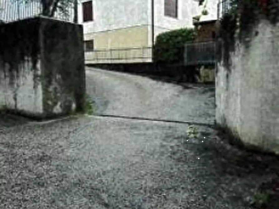 Immagine 7 di Appartamento in vendita  in Via Trento a Piovene Rocchette