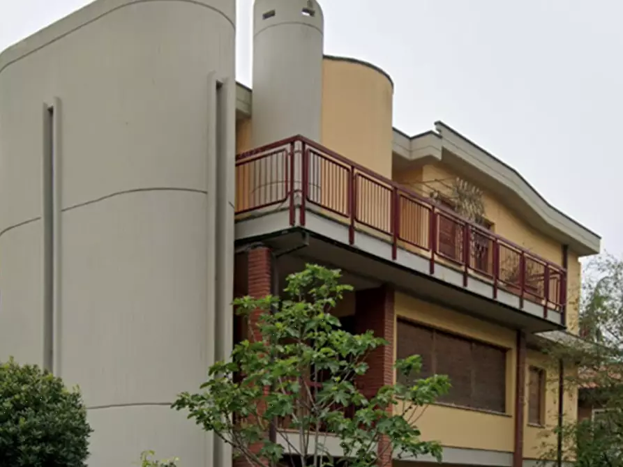 Immagine 15 di Villa in vendita  in Via Silvio Corbari a Forli'