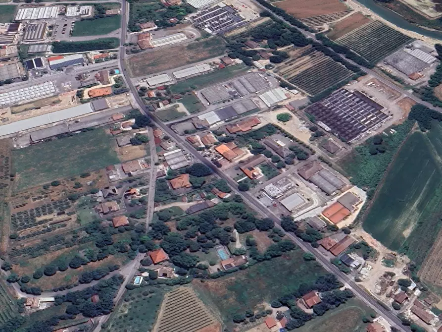 Immagine 4 di Laboratorio in vendita  in Via Angelo Masini a Castrocaro Terme E Terra Del Sole