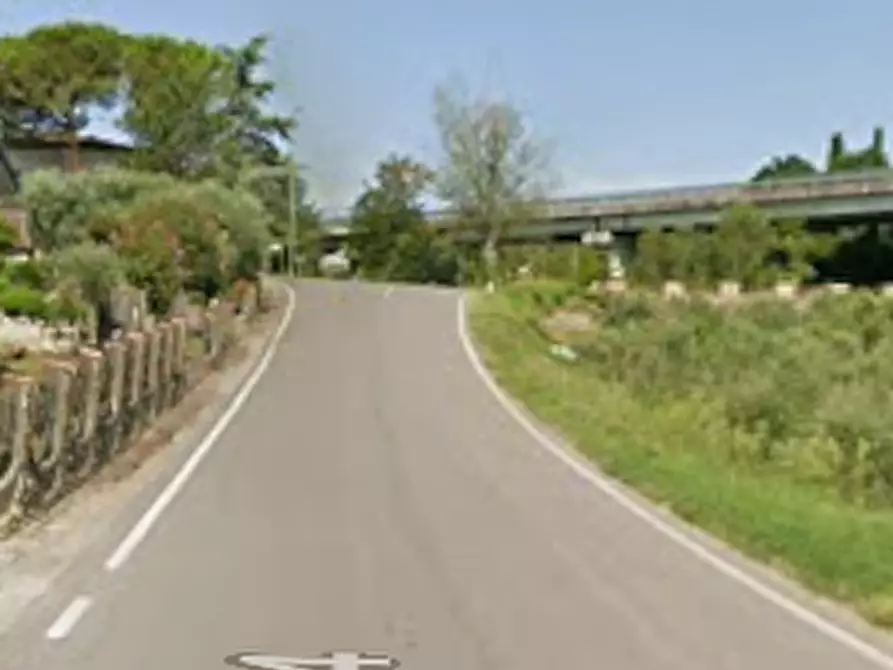 Immagine 2 di Laboratorio in vendita  in Via C. Monari a Castrocaro Terme E Terra Del Sole